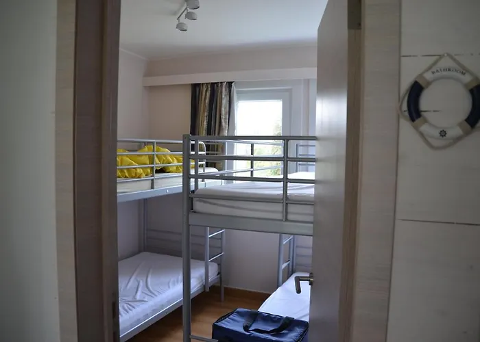 - Dahlia 007 * デ ハーン