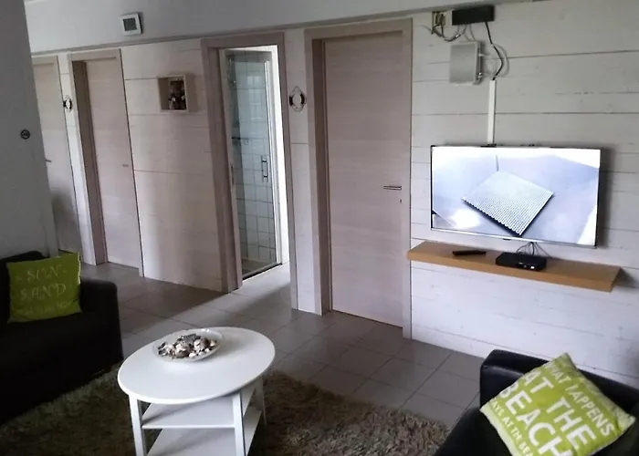 アパート - Dahlia 007 *